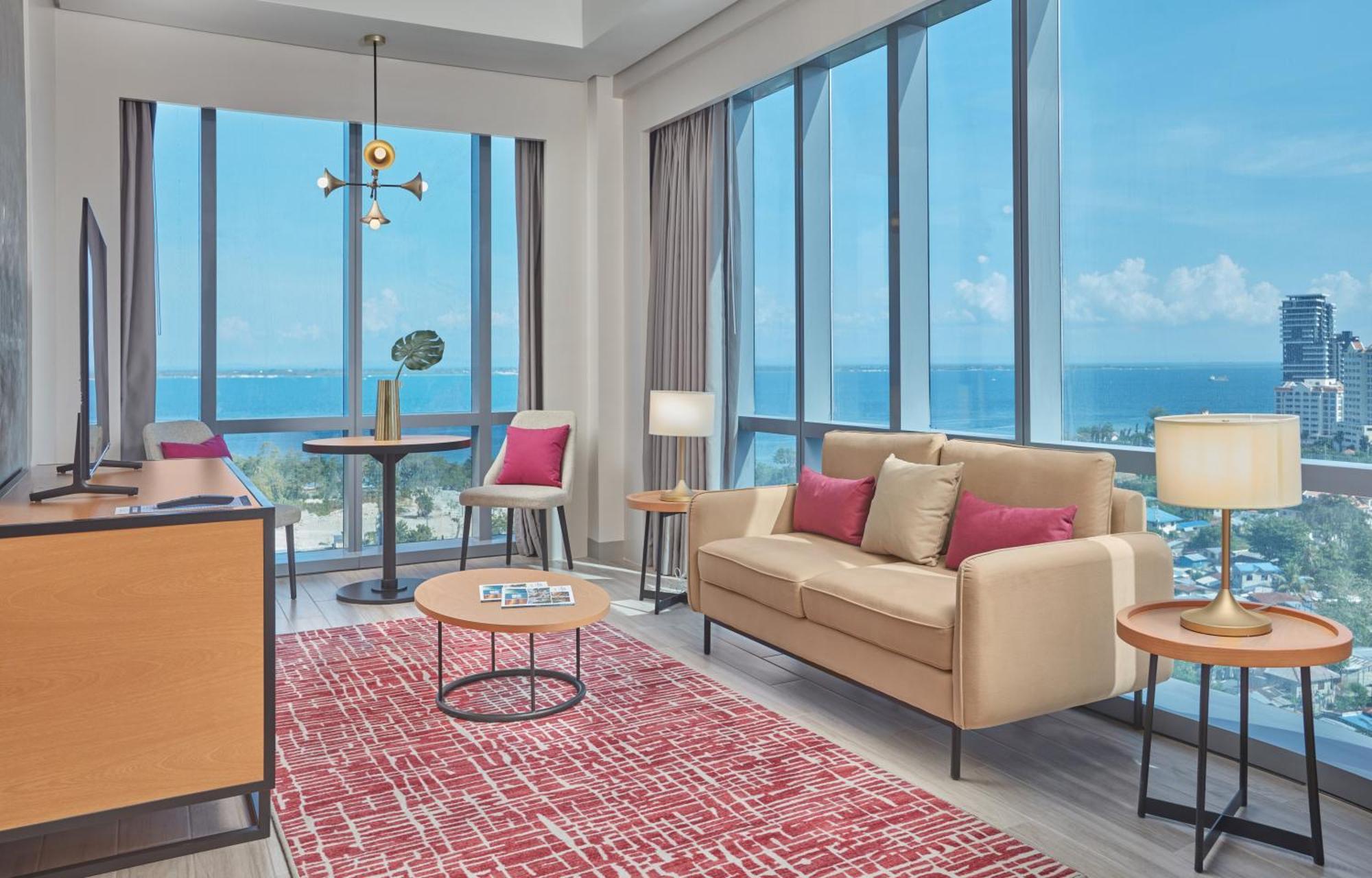 Belmont Hotel Mactan Lapu-Lapu City Eksteriør billede
